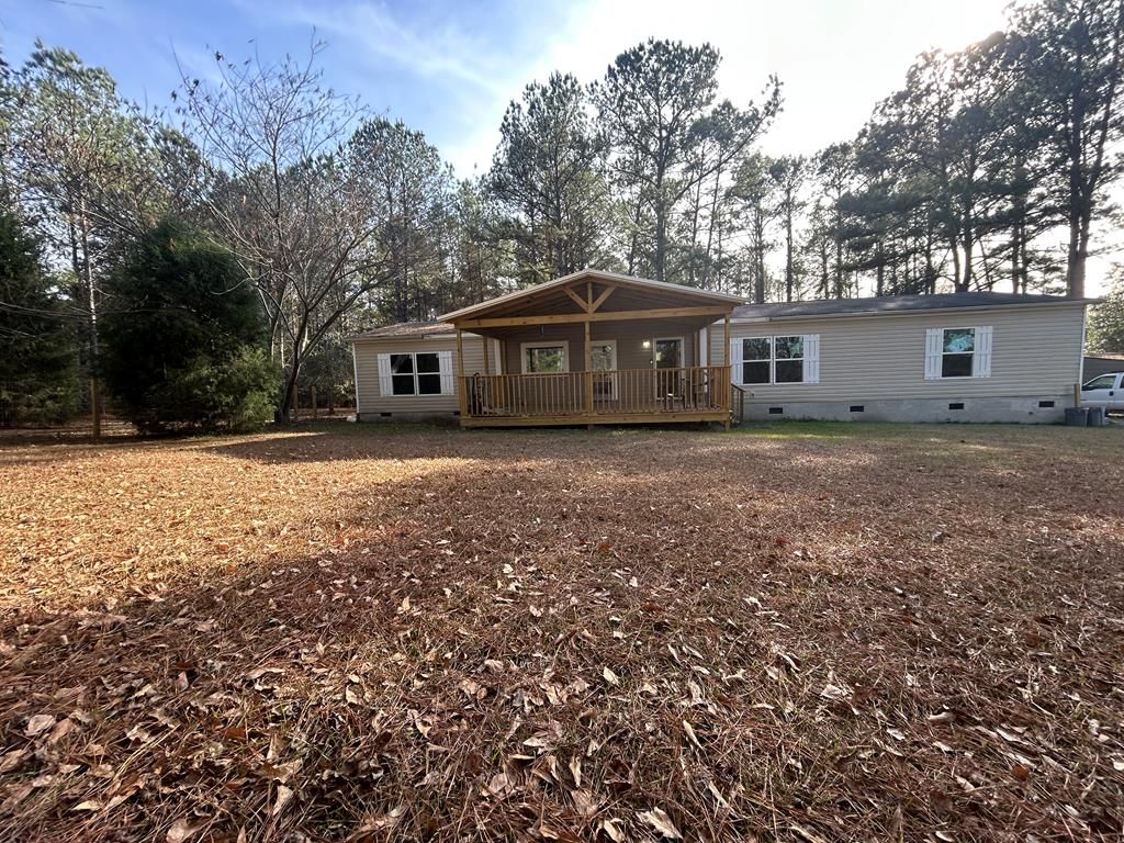 107 Oswichee Road, Fort Mitchell, AL 36856