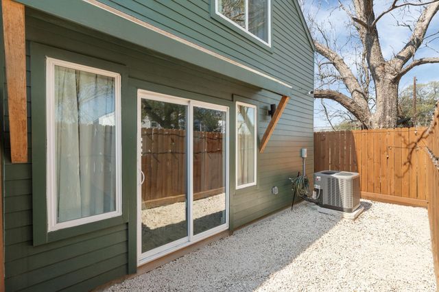 7608 De Priest Street 1, Houston, TX 77088