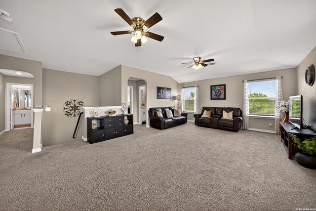 630 Cheeked Pintail, San Antonio, TX 78253