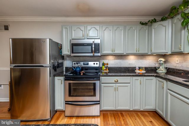 1530 MANTON ST, Philadelphia, PA 19146