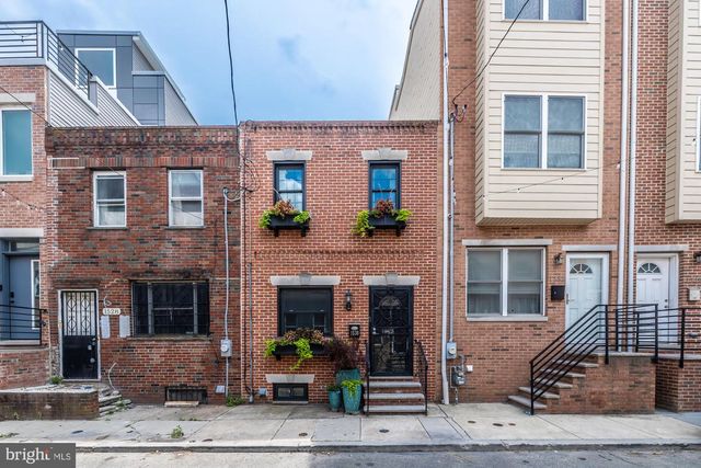 1530 MANTON ST, Philadelphia, PA 19146