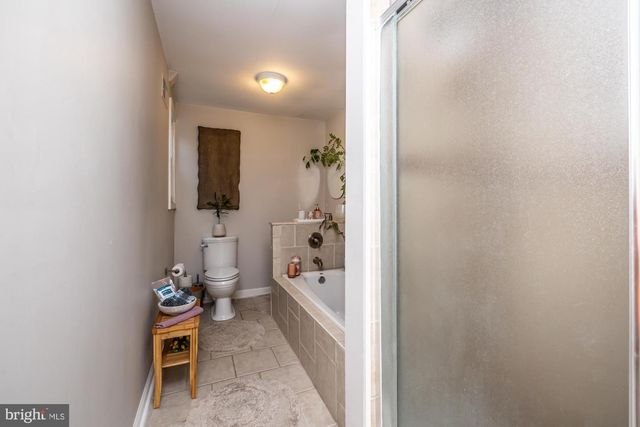 1530 MANTON ST, Philadelphia, PA 19146