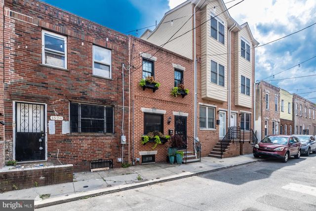 1530 MANTON ST, Philadelphia, PA 19146
