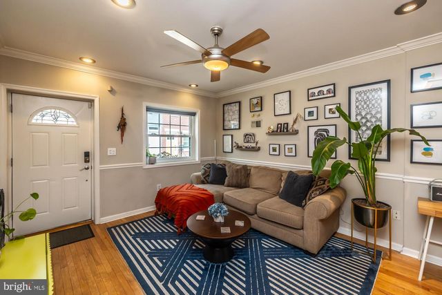 1530 MANTON ST, Philadelphia, PA 19146