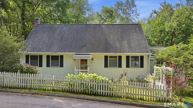 131 Vernon Branch Road, Coventry, CT 06238