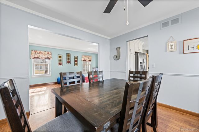 16065 Touraine Drive, Clinton Charter Township, MI 48038