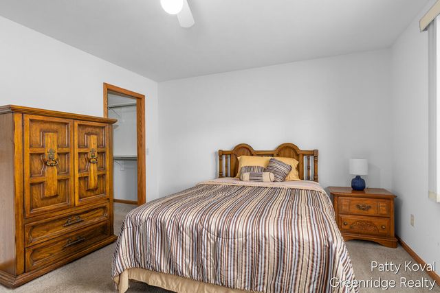 447 Falcon Drive, Wayland, MI 49348