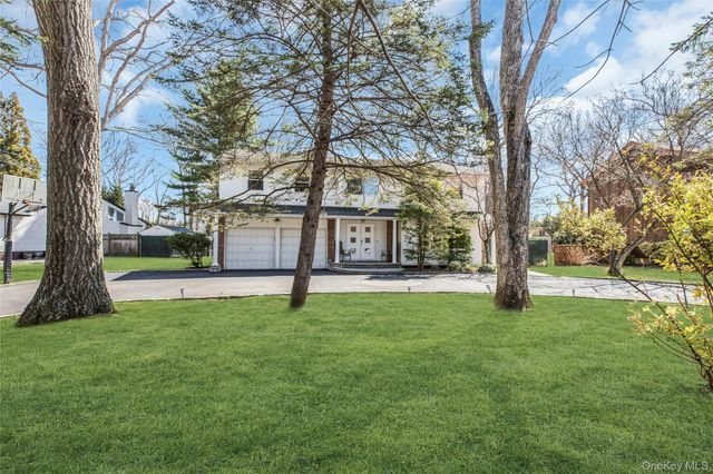 132 Washington Avenue, Plainview, NY 11803