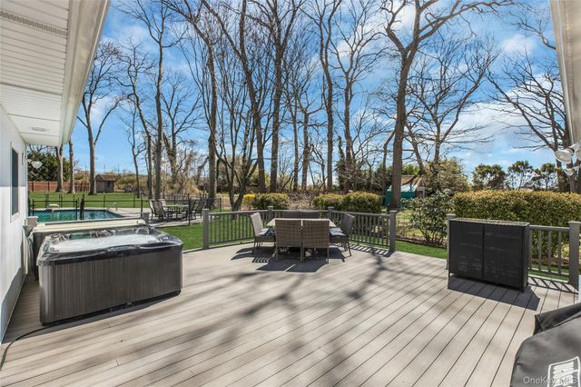 132 Washington Avenue, Plainview, NY 11803