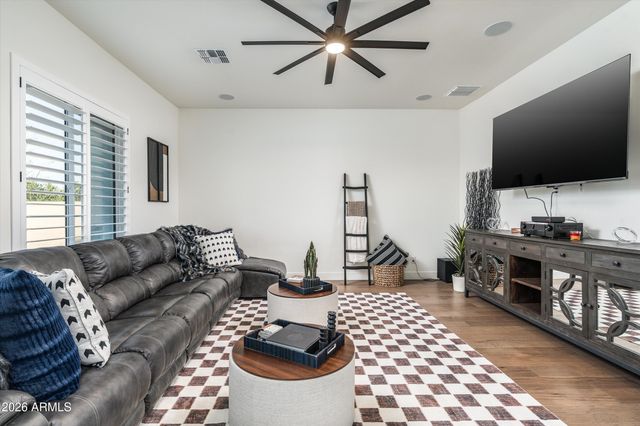 20756 E INDIANA Avenue, Queen Creek, AZ 85142