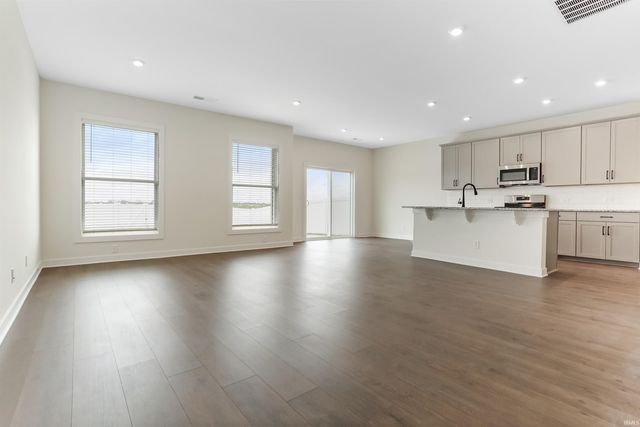 3091 Dowgate Drive, Newburgh, IN 47630