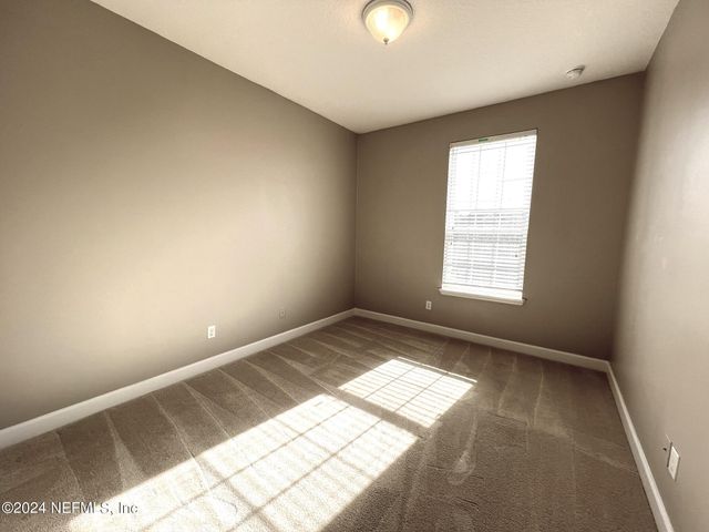 4462 ELLIPSE Drive, Jacksonville, FL 32246