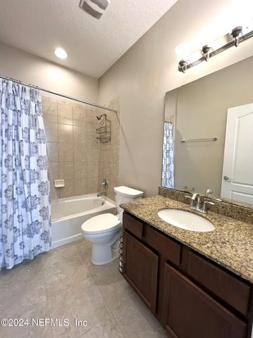 4462 ELLIPSE Drive, Jacksonville, FL 32246