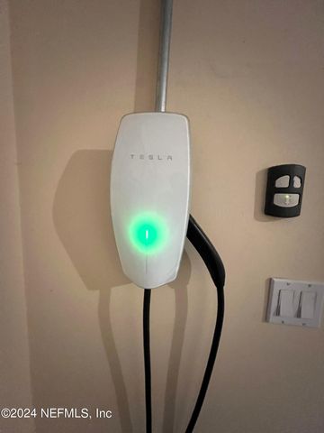 4462 ELLIPSE Drive, Jacksonville, FL 32246