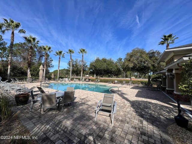 4462 ELLIPSE Drive, Jacksonville, FL 32246