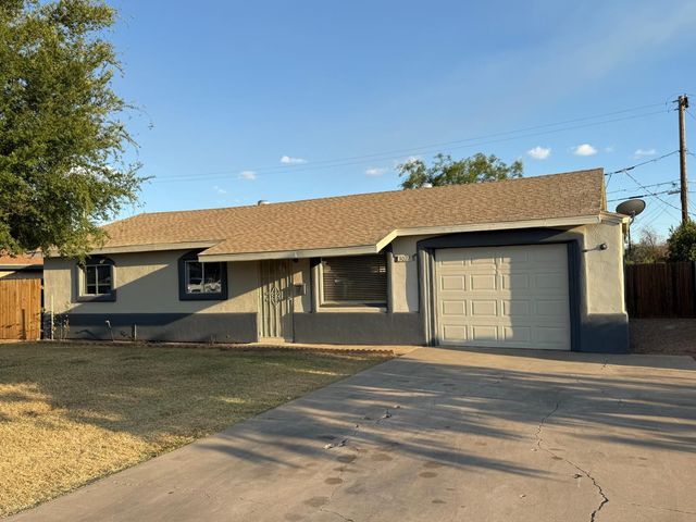 3027 W San Miguel Avenue, Phoenix, AZ 85017