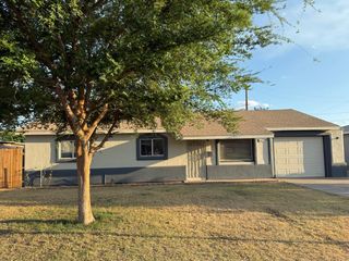 3027 W San Miguel Avenue, Phoenix, AZ 85017