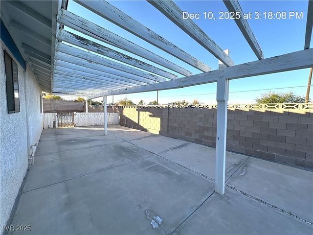 4680 Gatos Court, Las Vegas, NV 89120