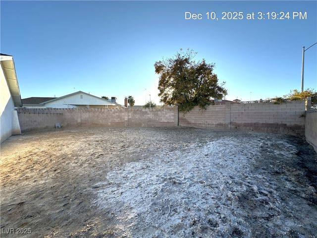 4680 Gatos Court, Las Vegas, NV 89120