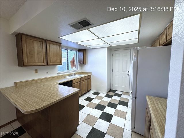 4680 Gatos Court, Las Vegas, NV 89120
