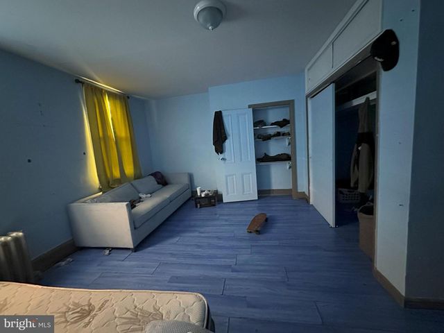 536 SNYDER AVE, Philadelphia, PA 19148