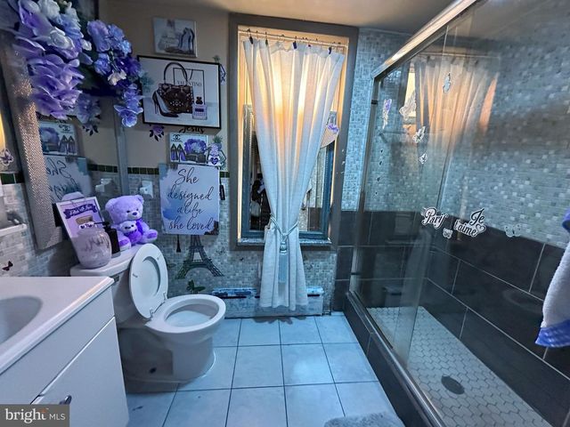 536 SNYDER AVE, Philadelphia, PA 19148