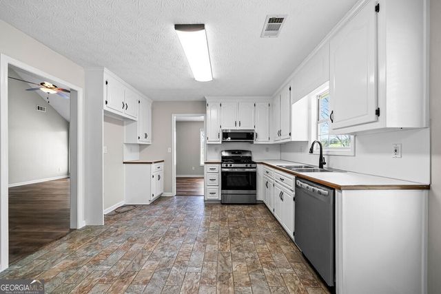 1835 Woodberry Court, Canton, GA 30115