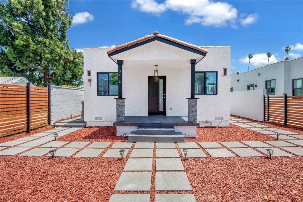 3416 11th, Los Angeles, CA 90018