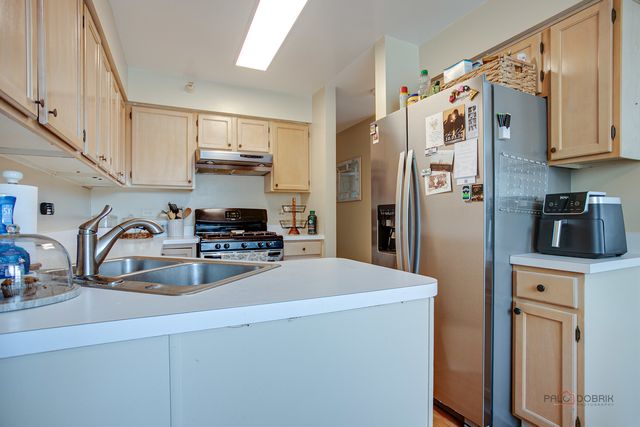 1401 Orleans Drive 1401, Mundelein, IL 60060