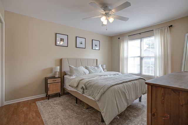 1401 Orleans Drive 1401, Mundelein, IL 60060