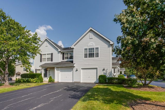 1401 Orleans Drive 1401, Mundelein, IL 60060