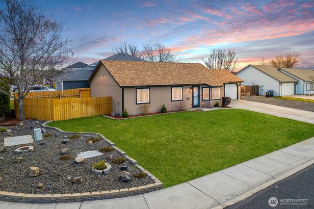 1401 S Hamilton Road, Moses Lake, WA 98837