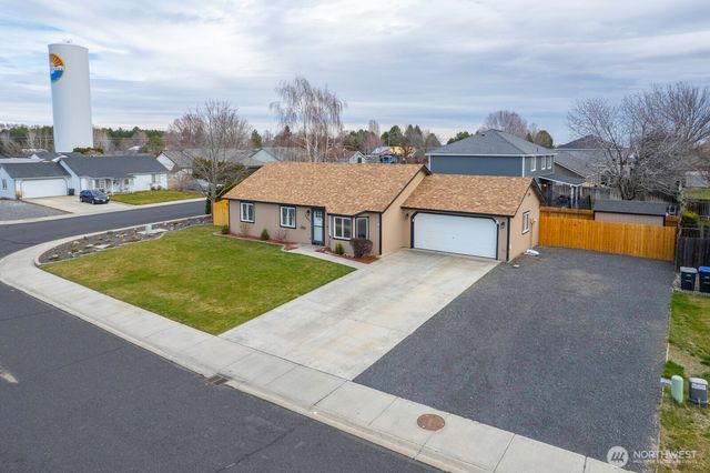 1401 S Hamilton Road, Moses Lake, WA 98837