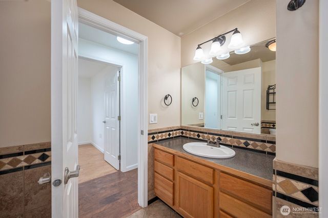 1401 S Hamilton Road, Moses Lake, WA 98837