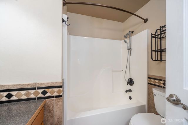 1401 S Hamilton Road, Moses Lake, WA 98837