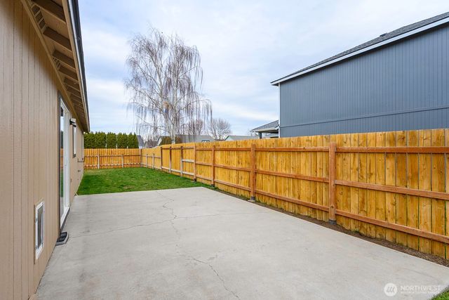 1401 S Hamilton Road, Moses Lake, WA 98837