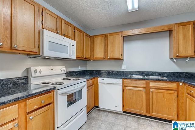 2515 Veterans Memorial Pkwy Apt 123, Tuscaloosa, AL 35404
