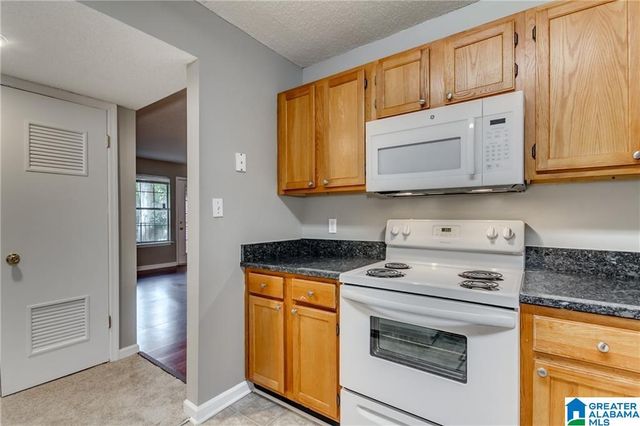 2515 Veterans Memorial Pkwy Apt 123, Tuscaloosa, AL 35404