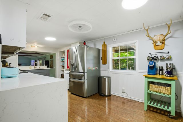 1641 Ben Davis Drive, Garland, TX 75040