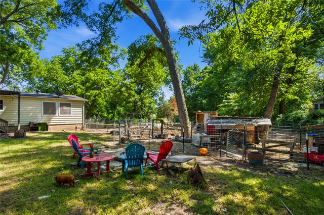 1641 Ben Davis Drive, Garland, TX 75040