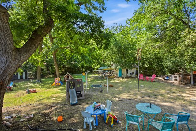 1641 Ben Davis Drive, Garland, TX 75040