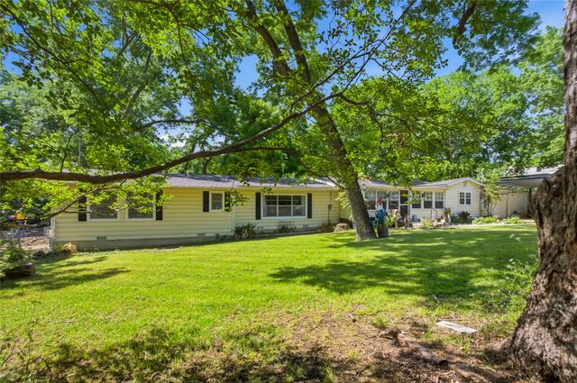 1641 Ben Davis Drive, Garland, TX 75040