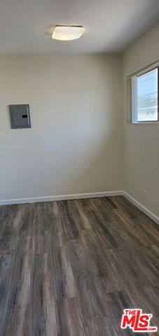 3953 Frances Avenue Avenue 4, Los Angeles, CA 90066