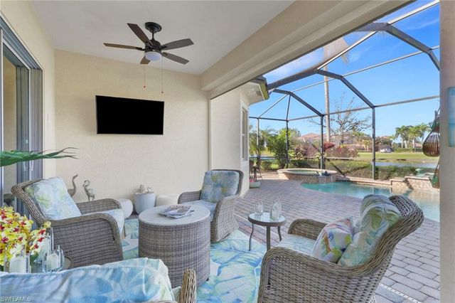 9205 Campanile CIR, Naples, FL 34114