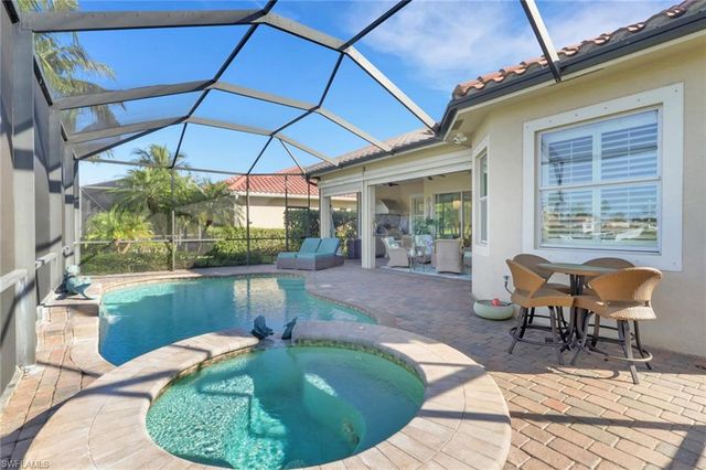 9205 Campanile CIR, Naples, FL 34114