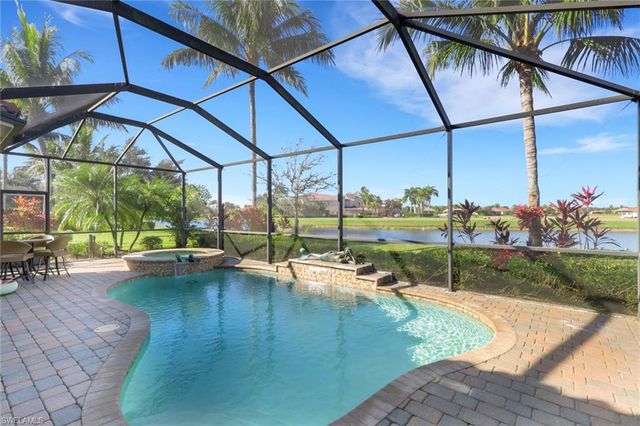 9205 Campanile CIR, Naples, FL 34114