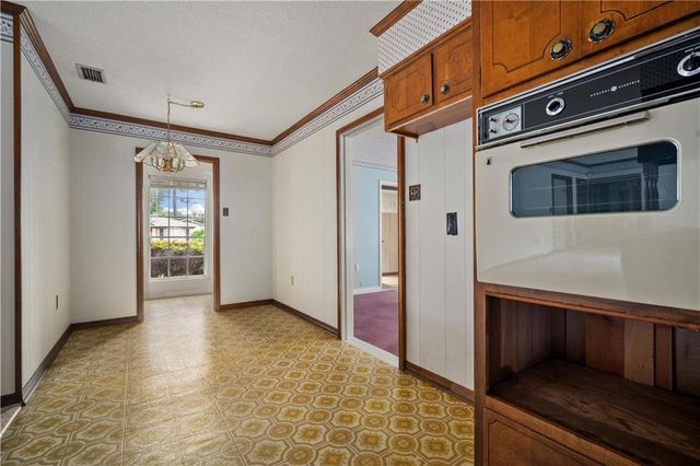 19 Bethel Forest Drive N, Saraland, AL 36571