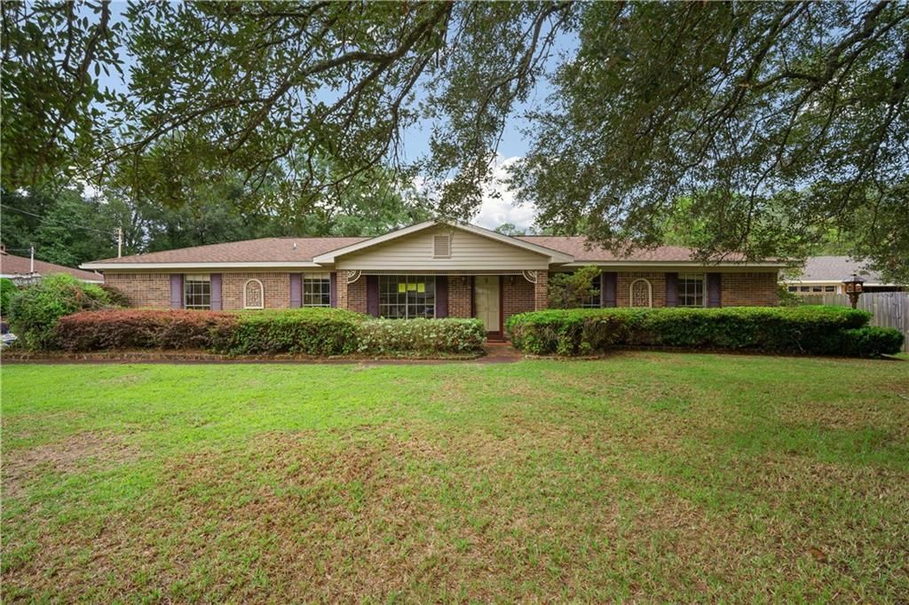 19 Bethel Forest Drive N, Saraland, AL 36571