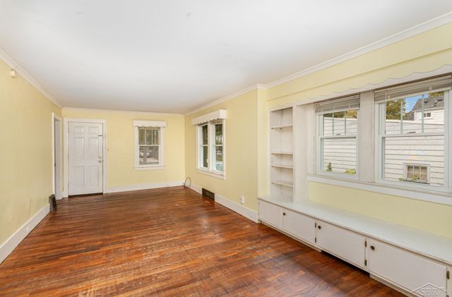 214 Goetz Street, Saginaw, MI 48602