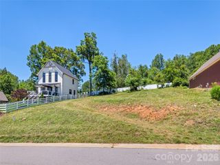 145 Meadow Breeze Road, Arden, NC 28704